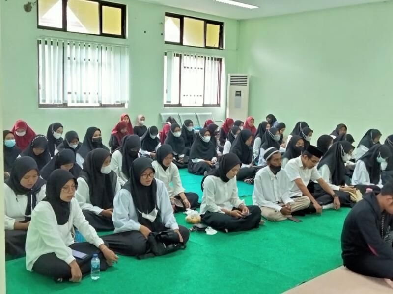 HIMA PIAUD SAS Babel Adakan Kegiatan Offline Untuk Memperingati Hari Maulid Nabi Muhammad SAW Dan Yasinan Akbar